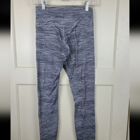 Lululemon Wunder Under Hi-Rise 7/8 Tight 23" Size 6 - Picture 2 of 5
